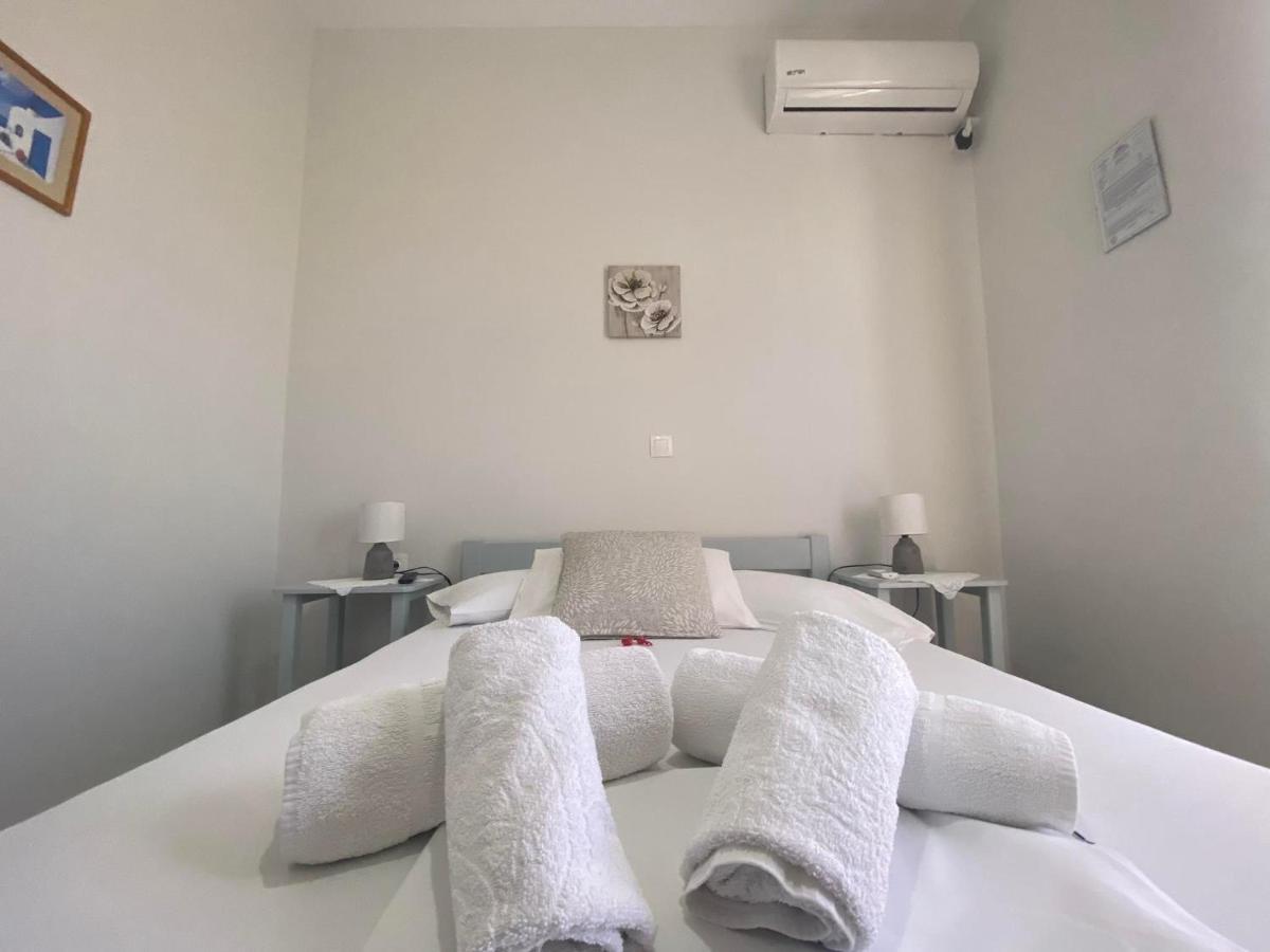 Stelios Zalonis Apartments Tínos Eksteriør bilde