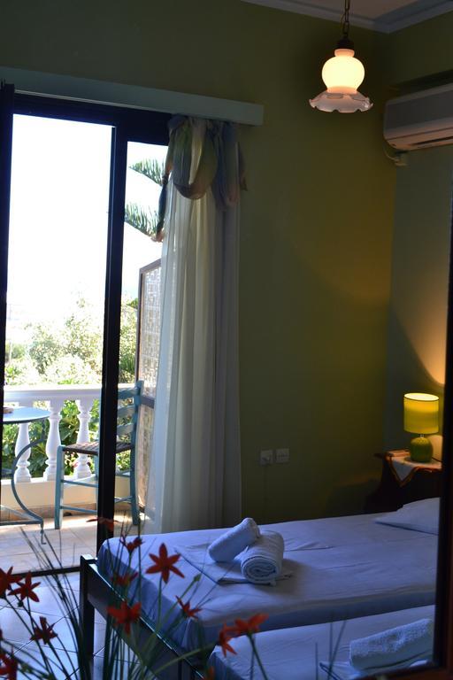Stelios Zalonis Apartments Tínos Eksteriør bilde